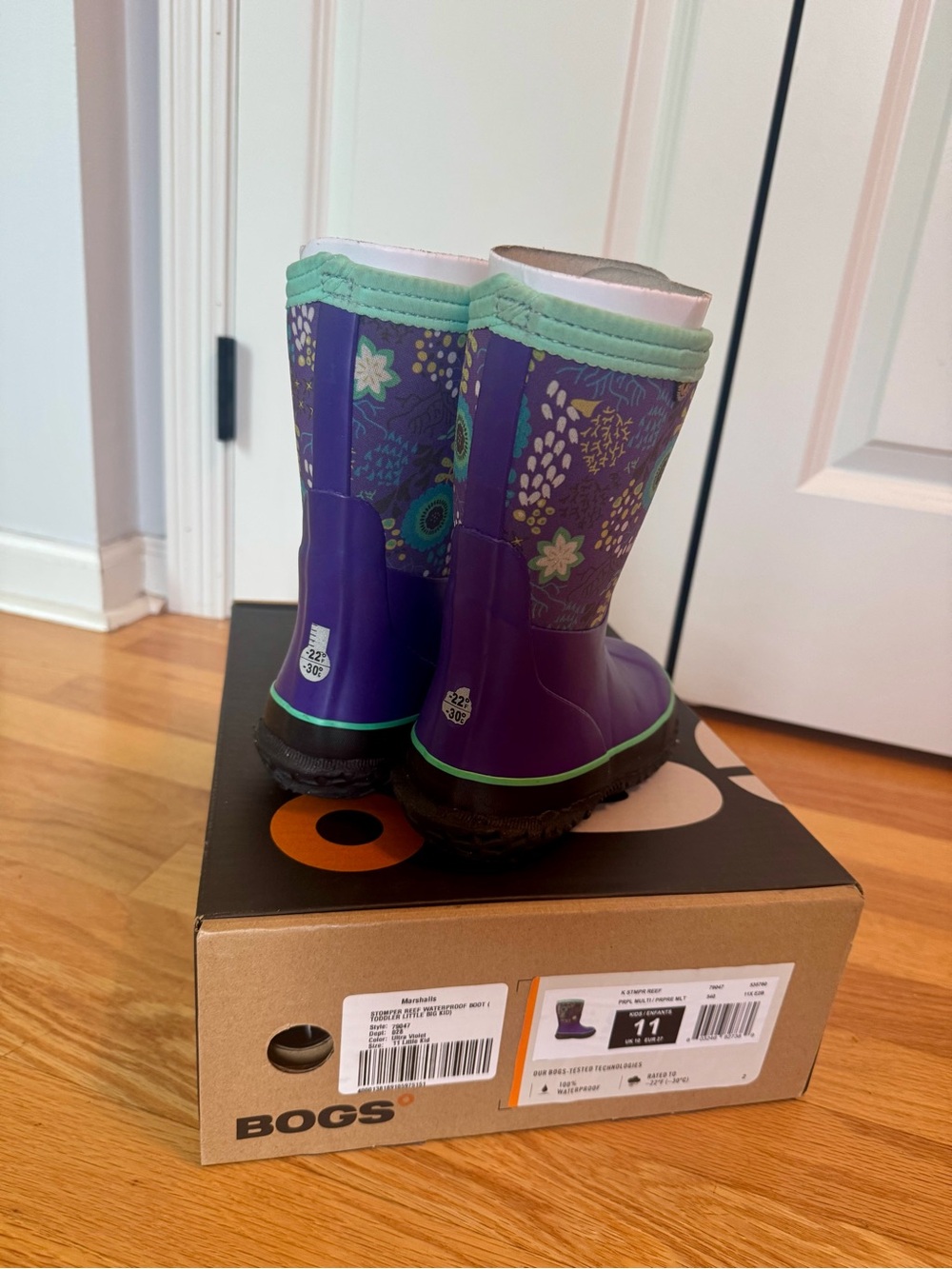 Bogs waterproof boots - Picture 2 of 3